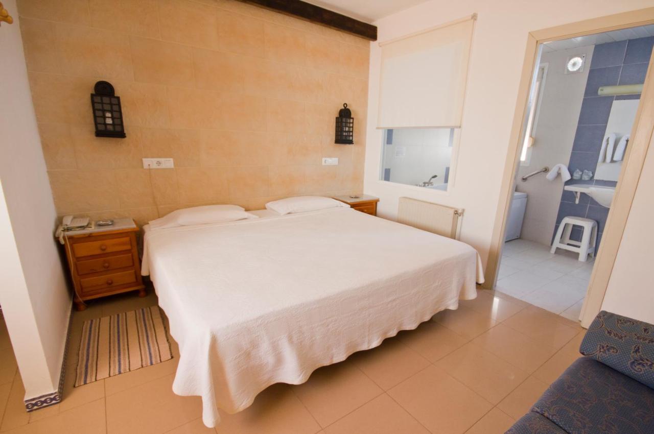 Hostal Nueva Andalucia Alcalá de Guadaira Extérieur photo