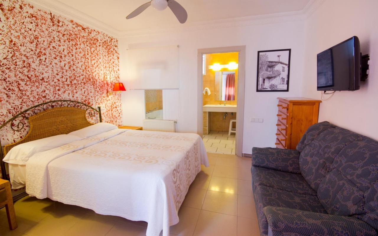 Hostal Nueva Andalucia Alcalá de Guadaira Extérieur photo